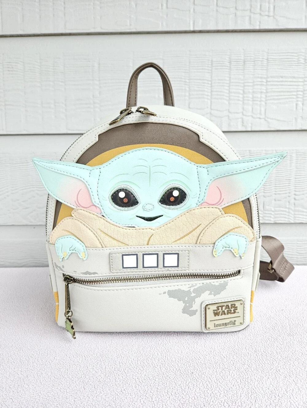 Loungefly Star Wars Mandalorian Child Cradle Mini Backpack Grogu Baby Yoda